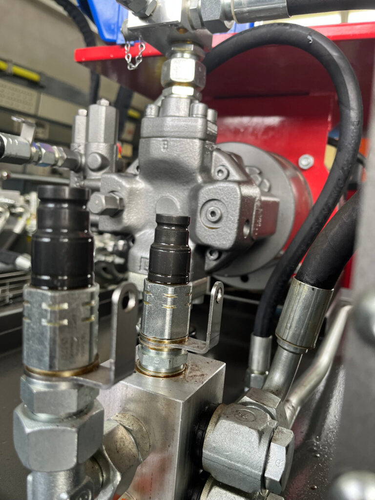 régulation hydraulique sur centre ouvert et fermé